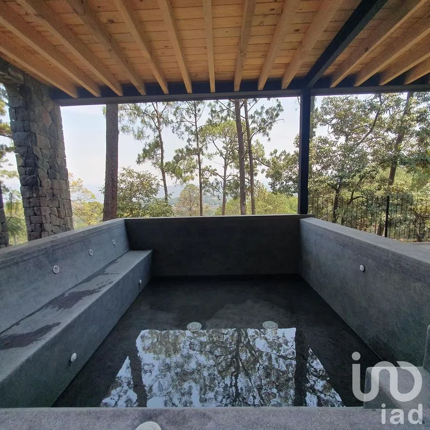 Casa en Venta en Avándaro, Valle de Bravo, Estado De México | NEX-227831 | iad México | Foto 21 de 28