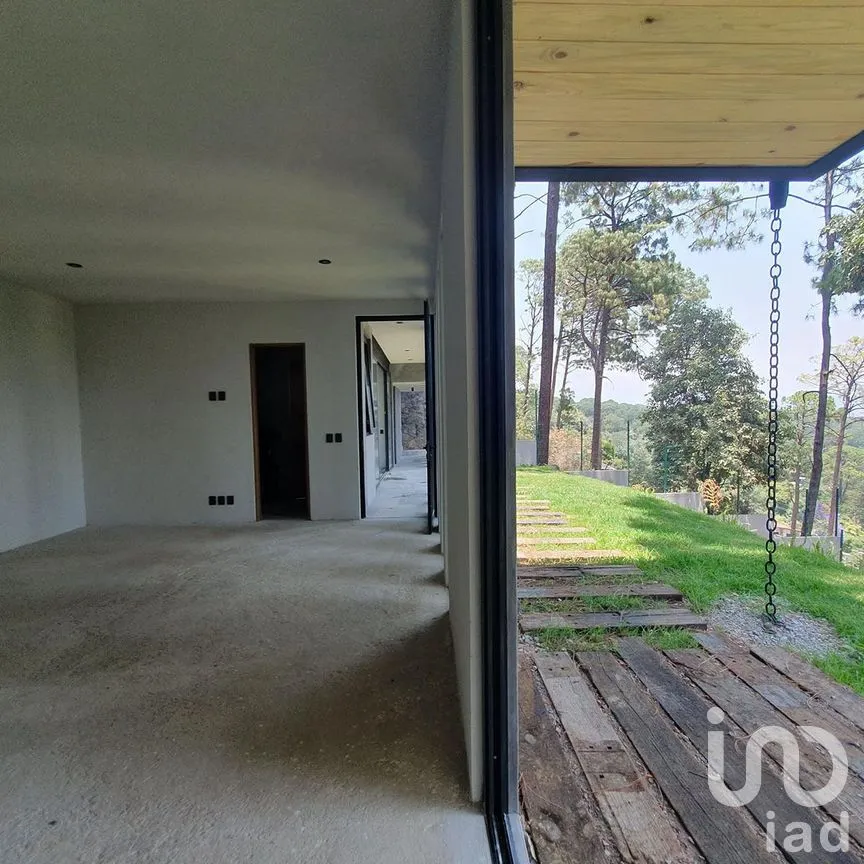 Casa en Venta en Avándaro, Valle de Bravo, Estado De México | NEX-227831 | iad México | Foto 5 de 28