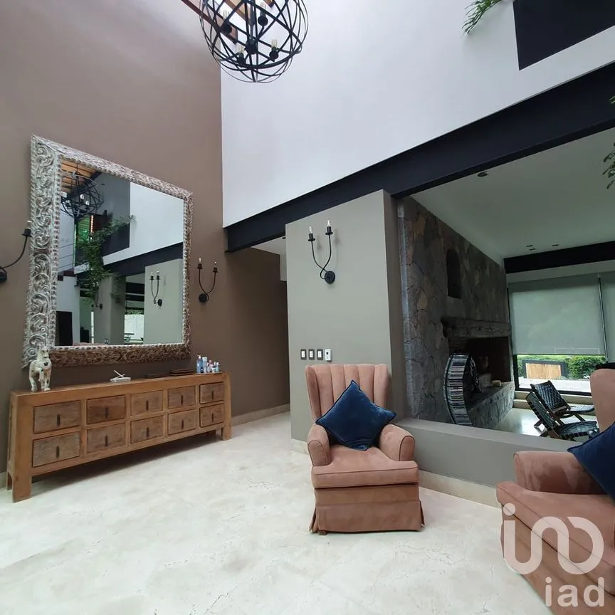 Casa en Venta en Avándaro, Valle de Bravo, Estado De México | NEX-227832 | iad México | Foto 6 de 17