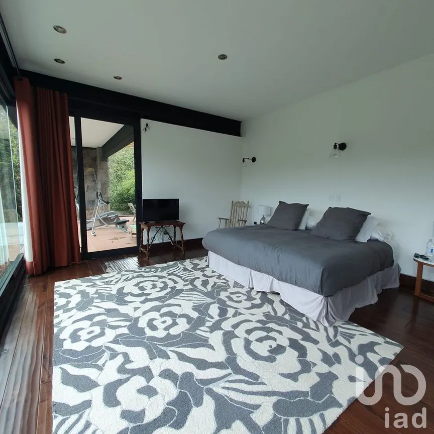 Casa en Venta en Avándaro, Valle de Bravo, Estado De México | NEX-227832 | iad México | Foto 10 de 17