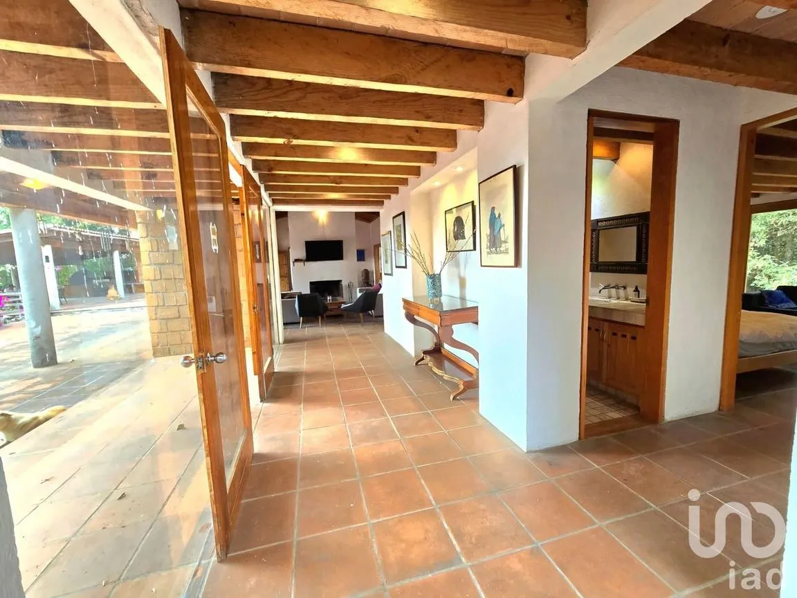 Casa en Renta en La Laguna, Valle de Bravo, Estado De México | NEX-227835 | iad México | Foto 17 de 29