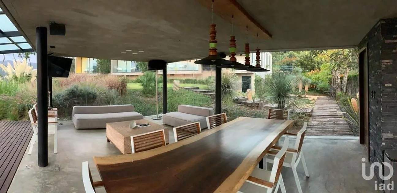 Casa en Venta en Valle de Bravo, Valle de Bravo, Estado De México | NEX-227836 | iad México | Foto 20 de 44