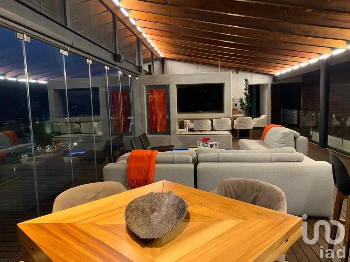 Casa en Venta en Valle de Bravo, Valle de Bravo, Estado De México | NEX-227836 | iad México | Foto 31 de 44
