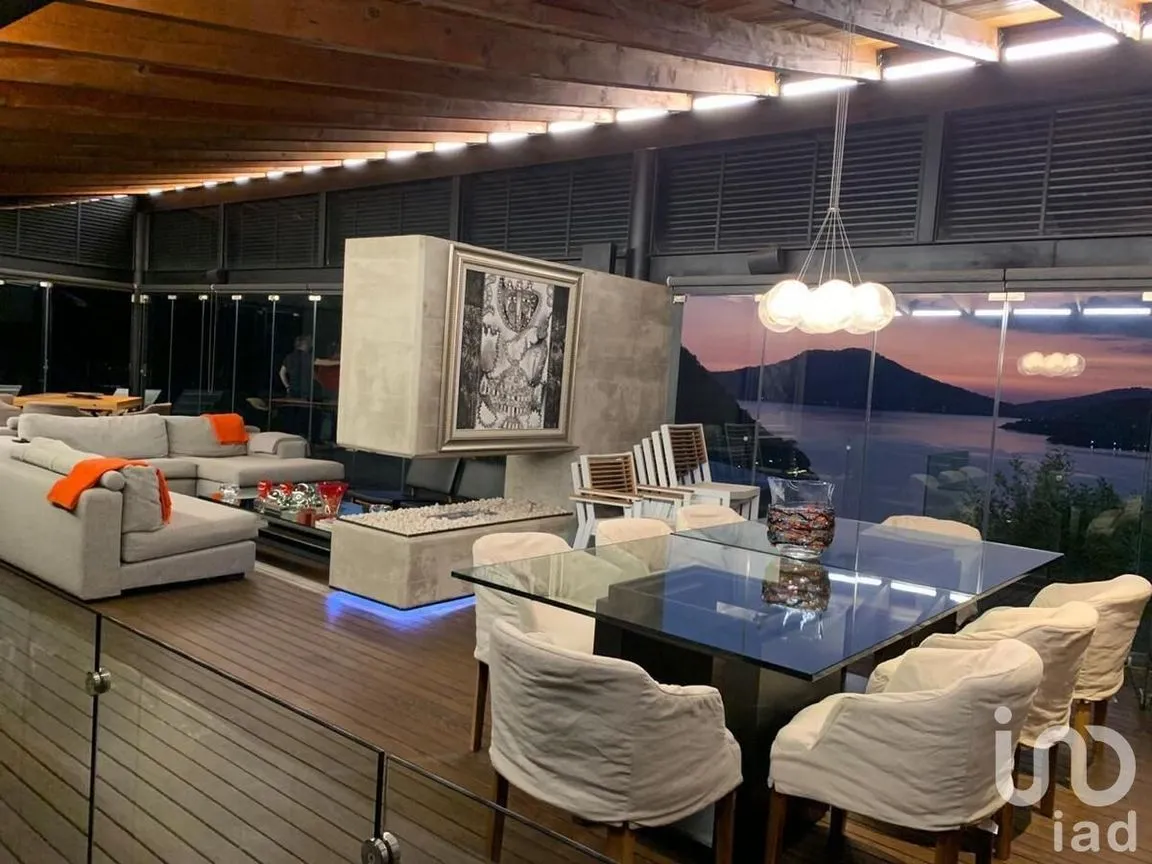 Casa en Venta en Valle de Bravo, Valle de Bravo, Estado De México | NEX-227836 | iad México | Foto 33 de 44