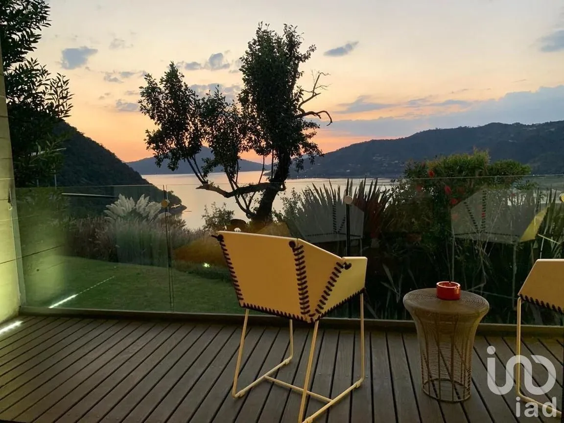 Casa en Venta en Valle de Bravo, Valle de Bravo, Estado De México | NEX-227836 | iad México | Foto 43 de 44