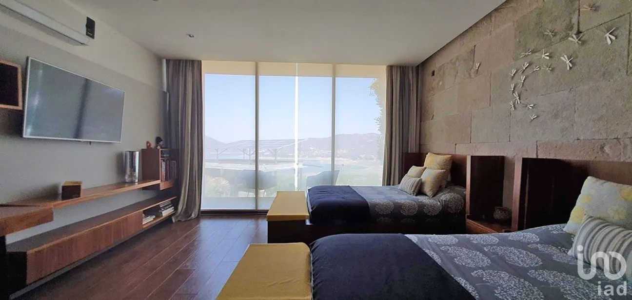 Casa en Renta en Valle de Bravo, Valle de Bravo, Estado De México | NEX-227837 | iad México | Foto 19 de 44