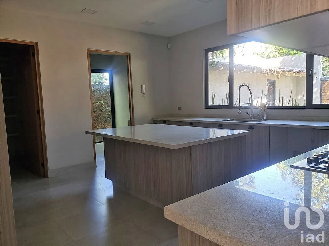Casa en Renta en Avándaro, Valle de Bravo, Estado De México | NEX-227842 | iad México | Foto 15 de 17