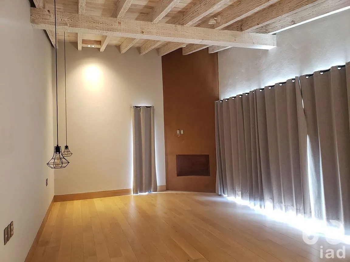 Casa en Renta en Avándaro, Valle de Bravo, Estado De México | NEX-227842 | iad México | Foto 7 de 17