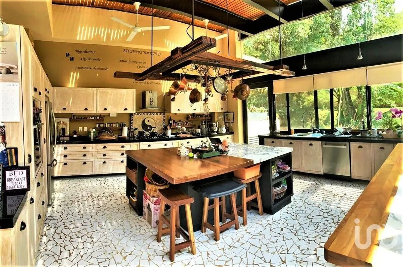 Casa en Venta en Avándaro, Valle de Bravo, Estado De México | NEX-227843 | iad México | Foto 11 de 35