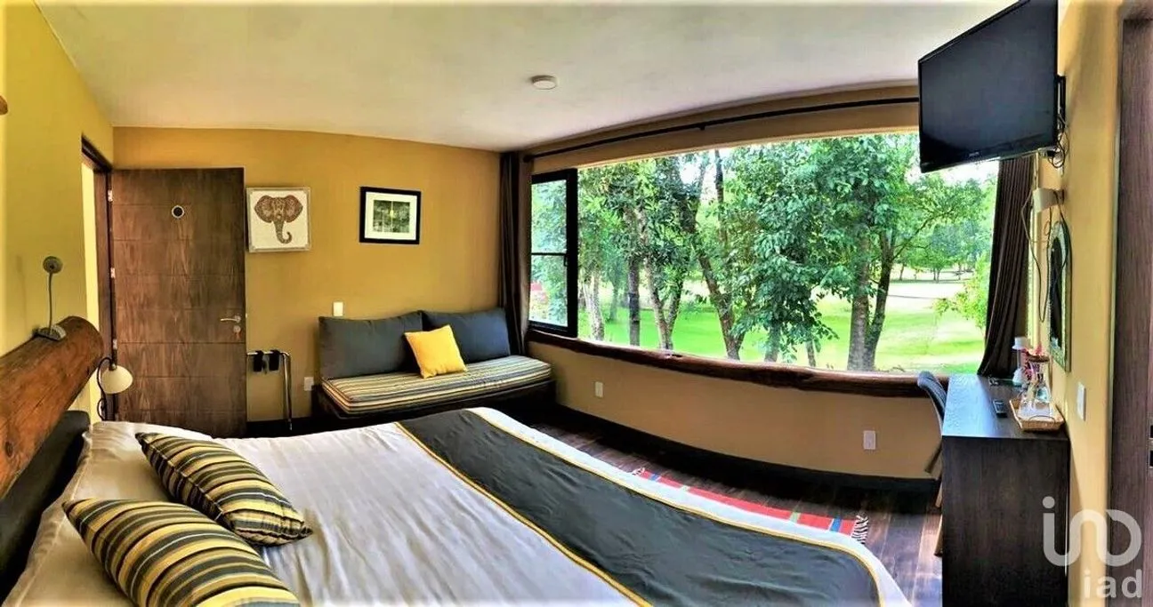 Casa en Venta en Avándaro, Valle de Bravo, Estado De México | NEX-227843 | iad México | Foto 24 de 35
