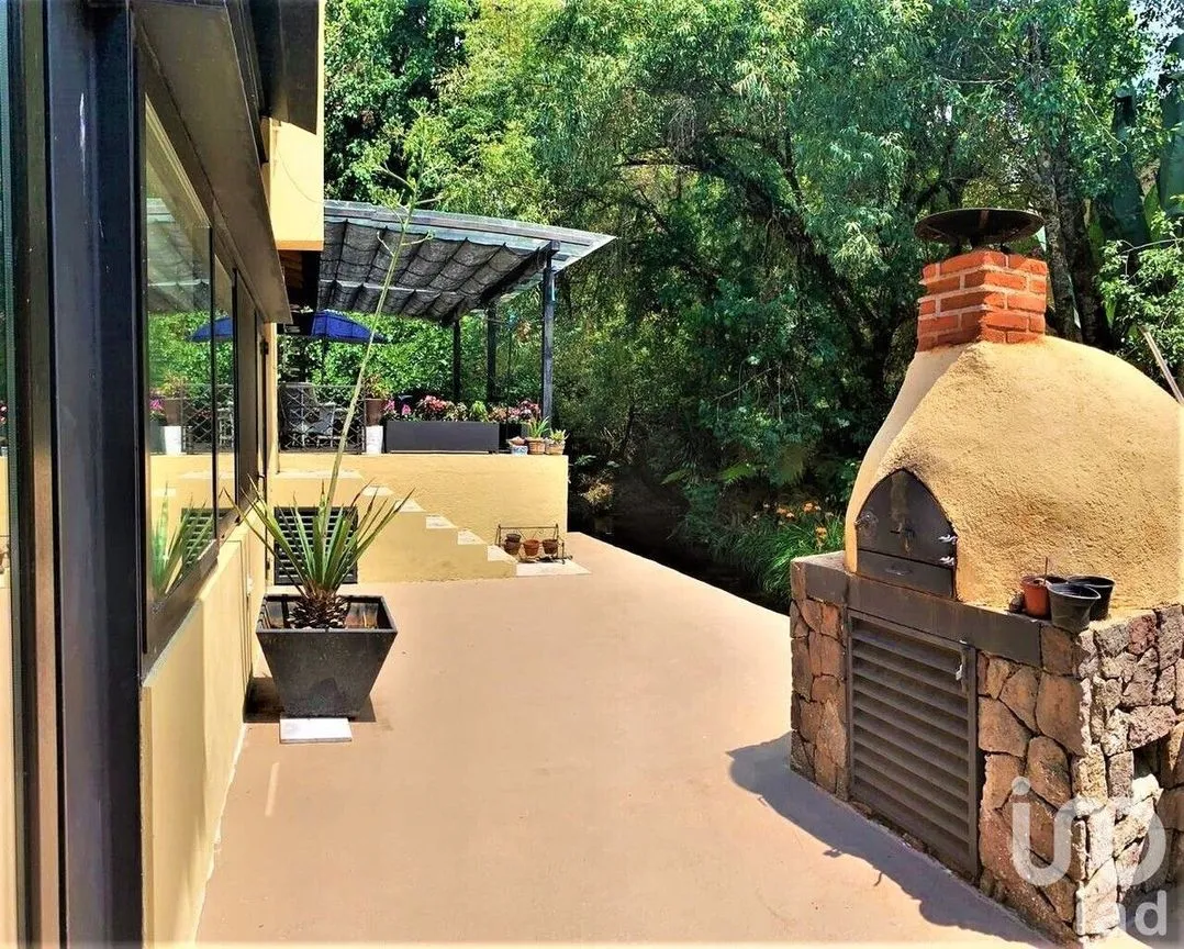 Casa en Venta en Avándaro, Valle de Bravo, Estado De México | NEX-227843 | iad México | Foto 7 de 35