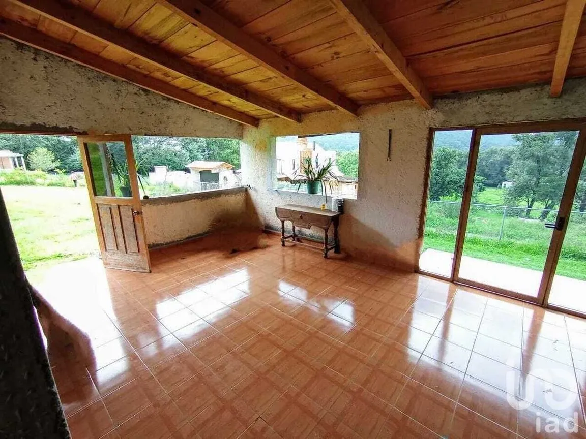 Casa en Renta en Valle de Bravo, Valle de Bravo, Estado De México | NEX-228067 | iad México | Foto 2 de 13