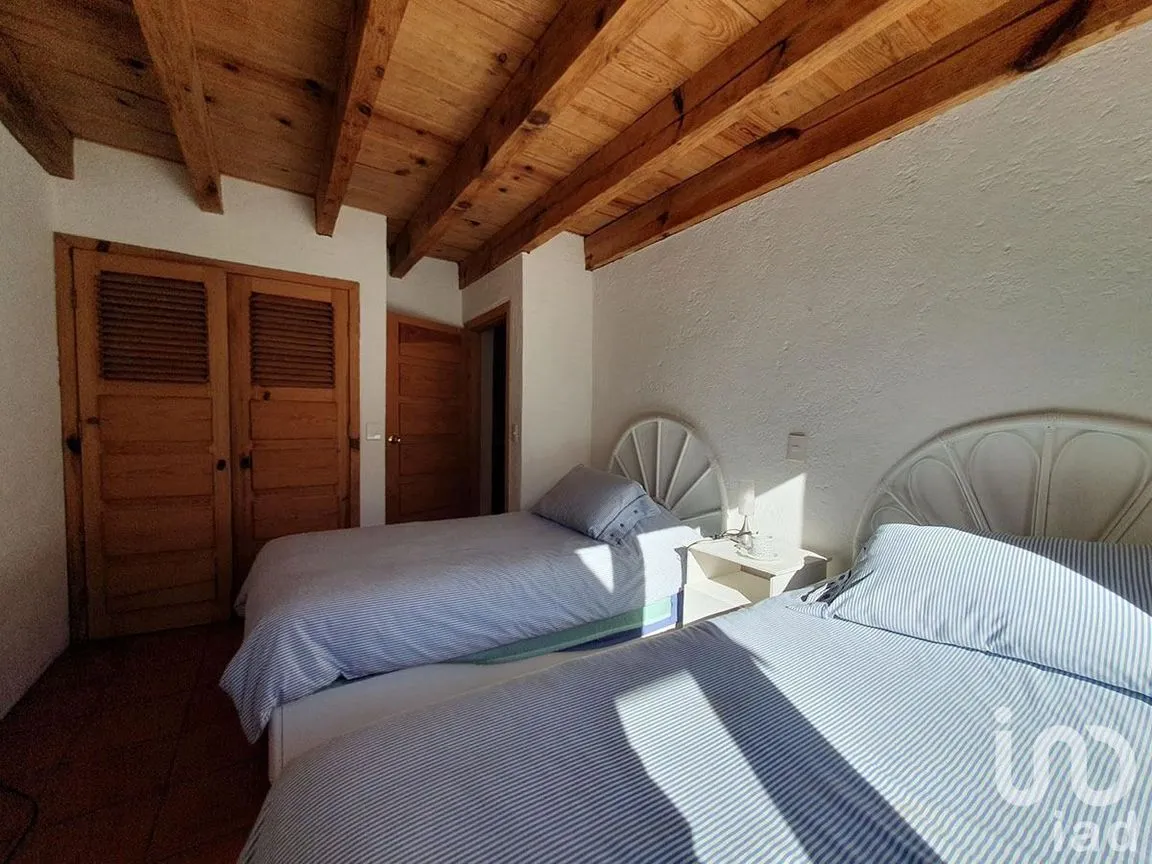 Casa en Renta en Avándaro, Valle de Bravo, Estado De México | NEX-228075 | iad México | Foto 12 de 20