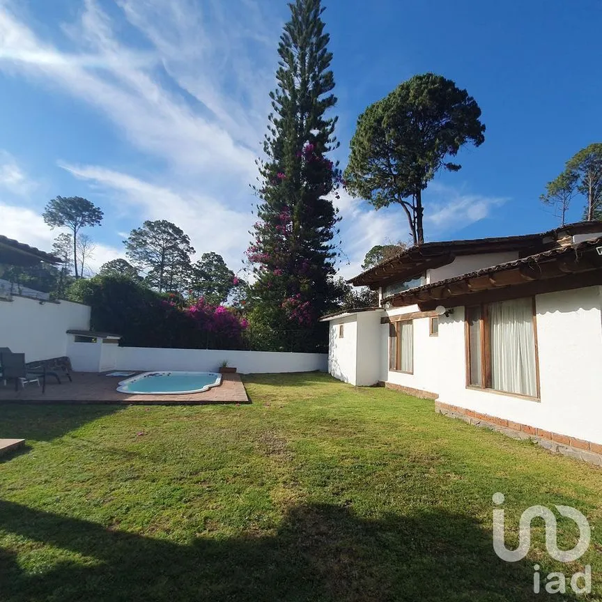 Casa en Renta en Avándaro, Valle de Bravo, Estado De México | NEX-228075 | iad México | Foto 4 de 20
