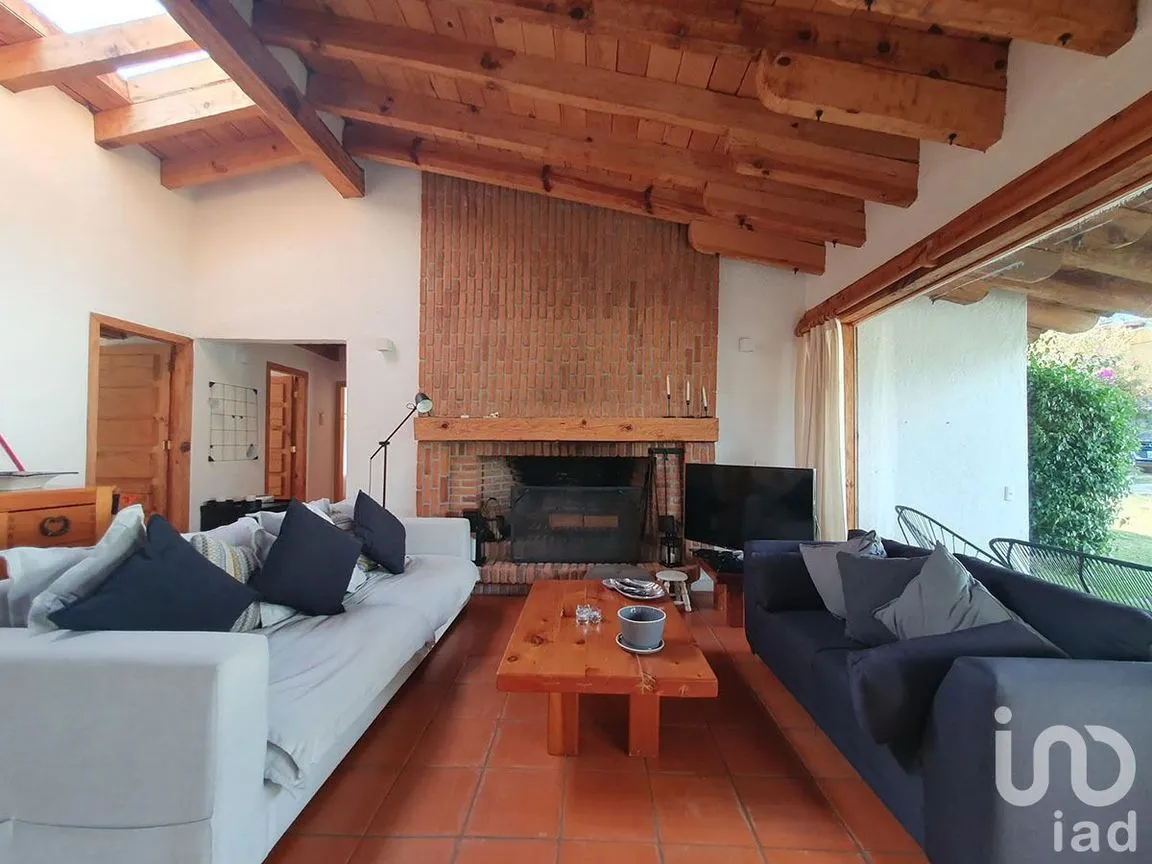 Casa en Renta en Avándaro, Valle de Bravo, Estado De México | NEX-228075 | iad México | Foto 6 de 20
