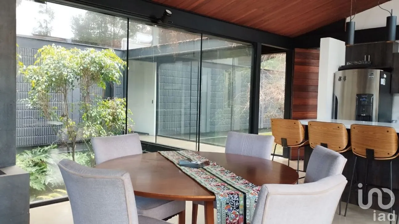 Casa en Venta en Cerro Gordo, Valle de Bravo, Estado De México | NEX-228112 | iad México | Foto 21 de 28