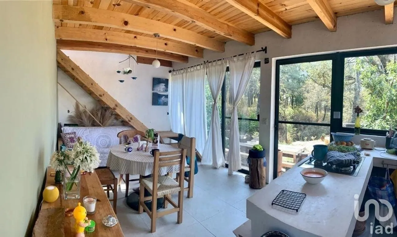 Casa en Renta en San Gabriel Ixtla, Valle de Bravo, Estado De México | NEX-228403 | iad México | Foto 3 de 13