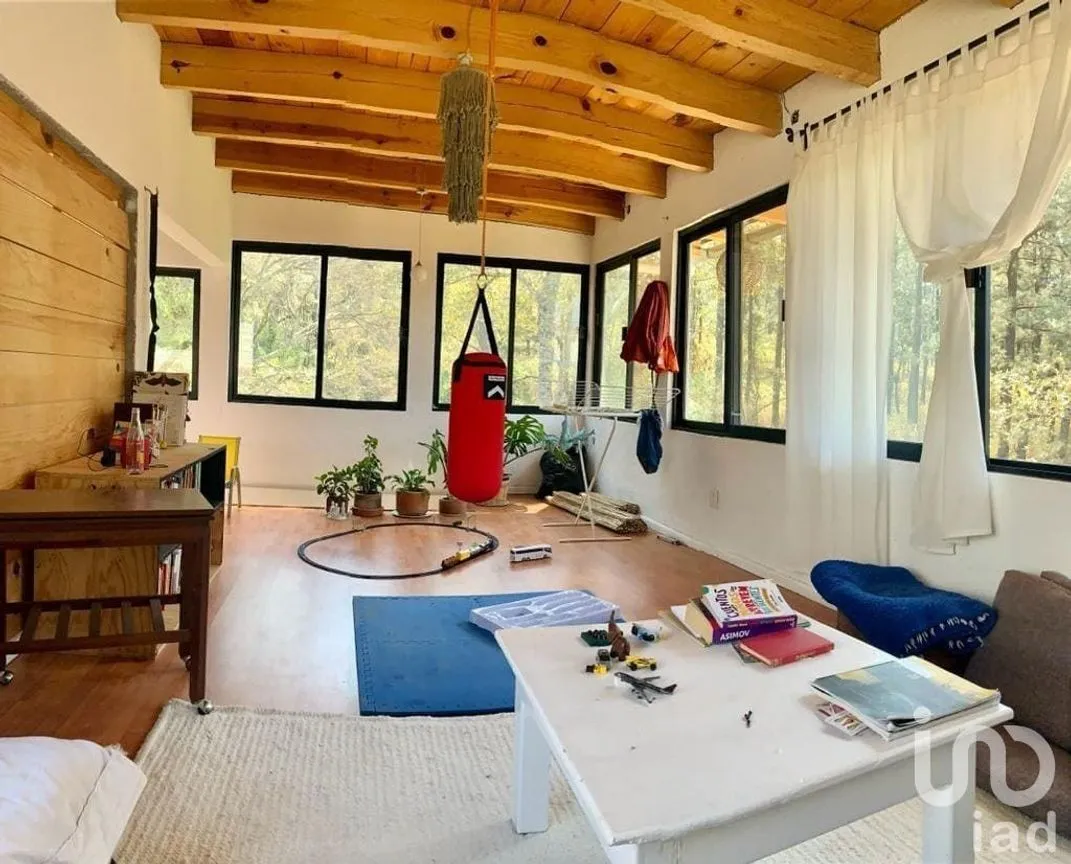 Casa en Renta en San Gabriel Ixtla, Valle de Bravo, Estado De México | NEX-228403 | iad México | Foto 7 de 13