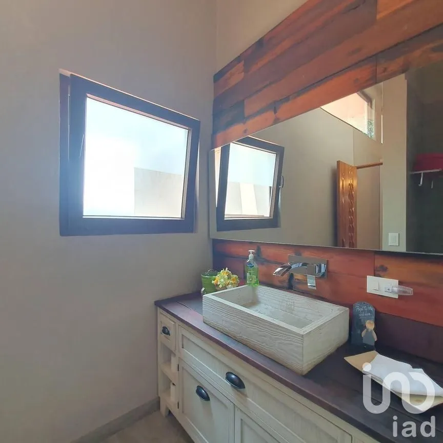 Casa en Venta en Valle de Bravo, Valle de Bravo, Estado De México | NEX-228422 | iad México | Foto 21 de 27