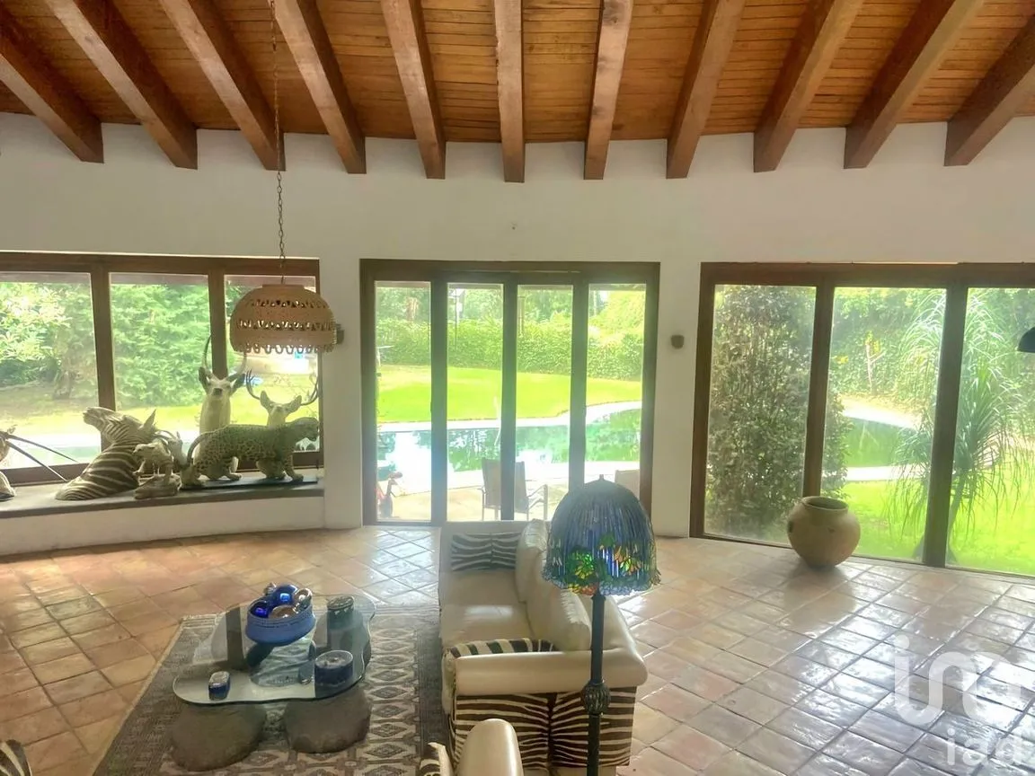 Casa en Venta en Avándaro, Valle de Bravo, Estado De México | NEX-228493 | iad México | Foto 8 de 28