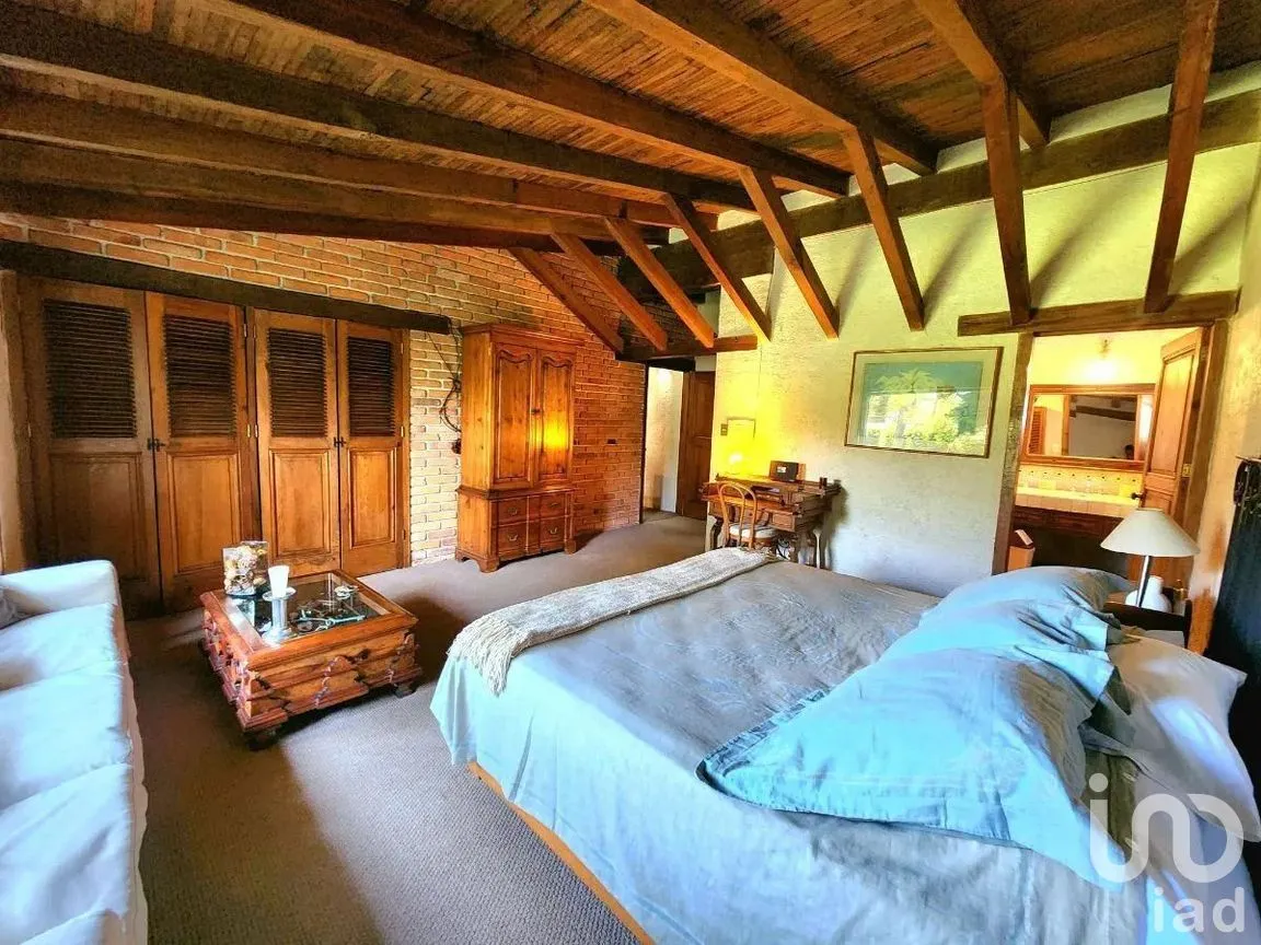 Casa en Venta en Avándaro, Valle de Bravo, Estado De México | NEX-228838 | iad México | Foto 13 de 21