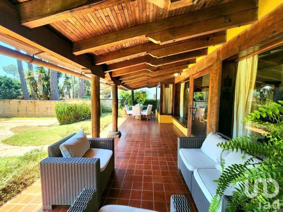 Casa en Venta en Avándaro, Valle de Bravo, Estado De México | NEX-228838 | iad México | Foto 5 de 21
