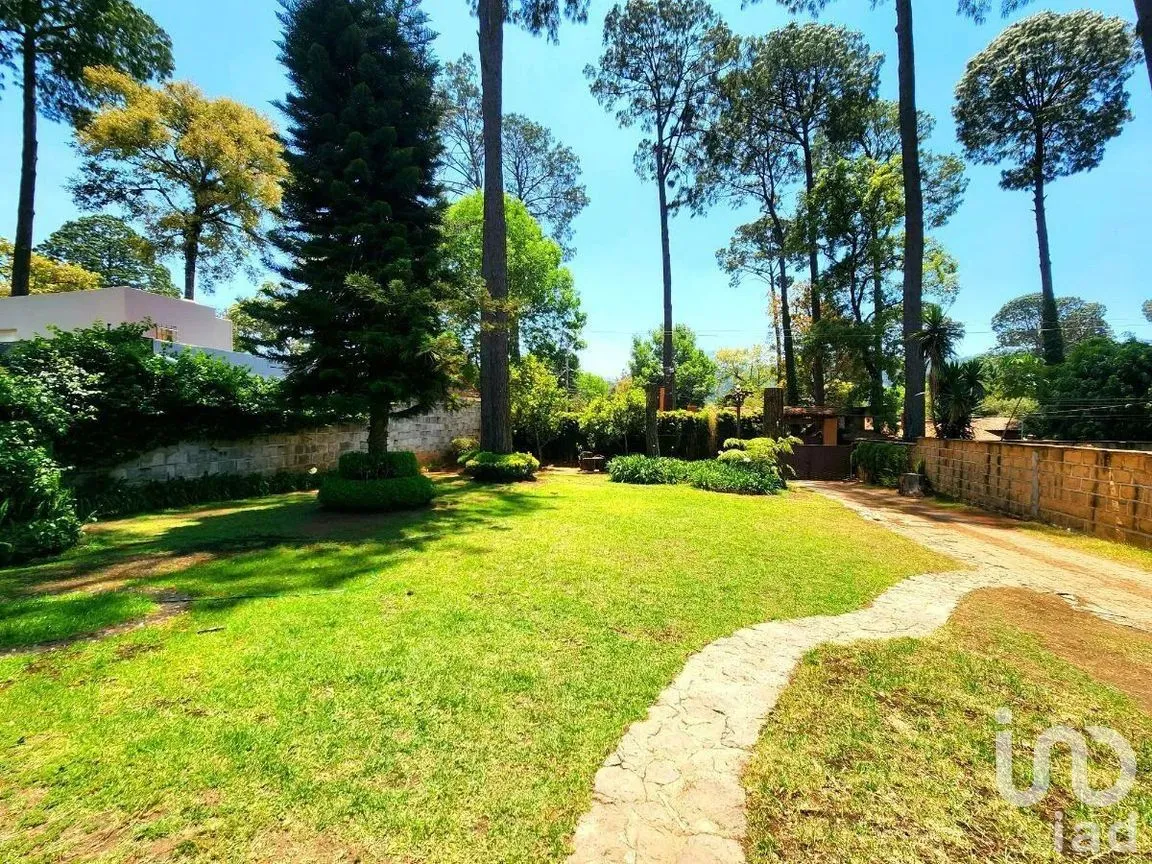 Casa en Venta en Avándaro, Valle de Bravo, Estado De México | NEX-228838 | iad México | Foto 6 de 21