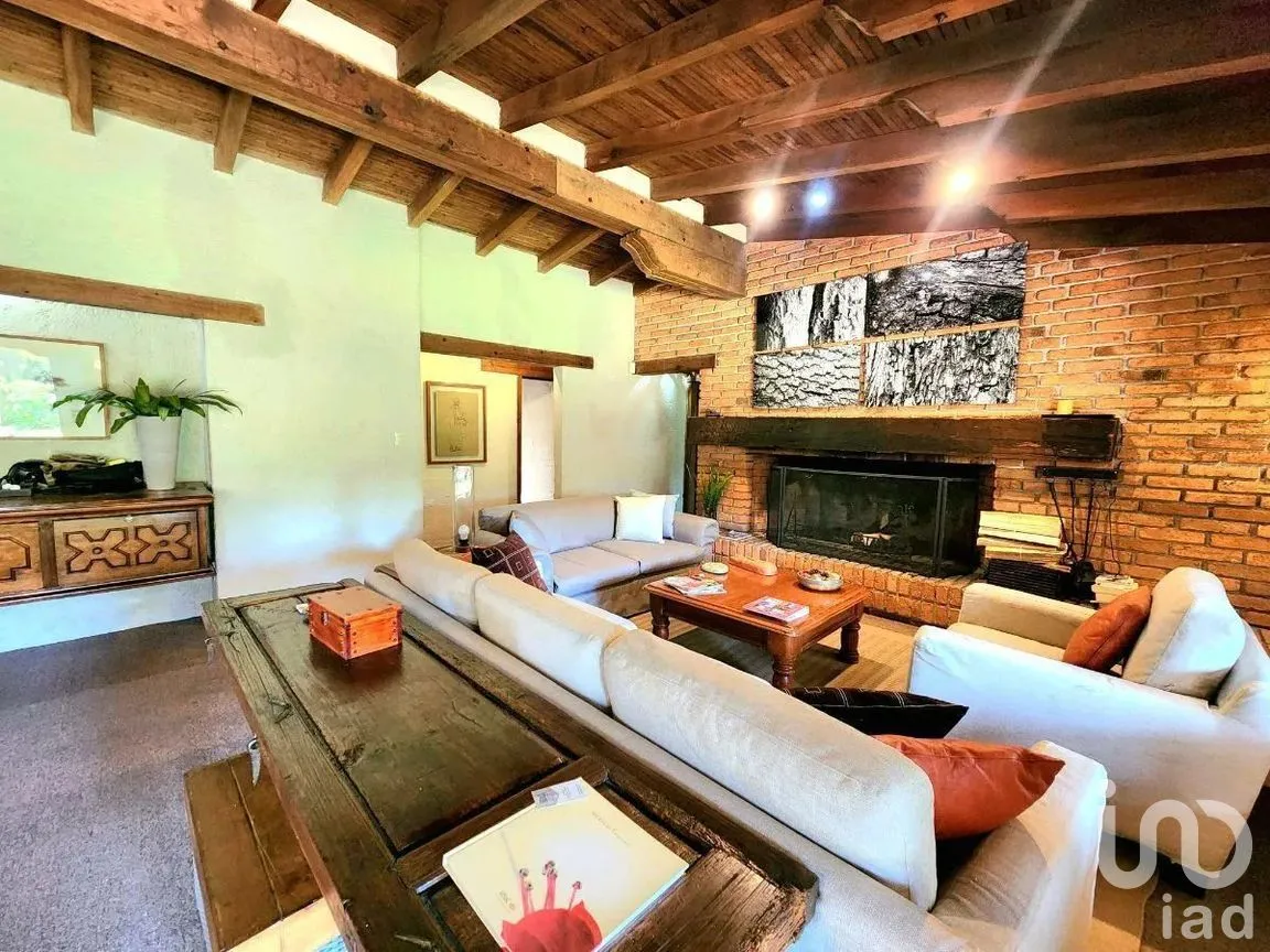 Casa en Venta en Avándaro, Valle de Bravo, Estado De México | NEX-228838 | iad México | Foto 8 de 21