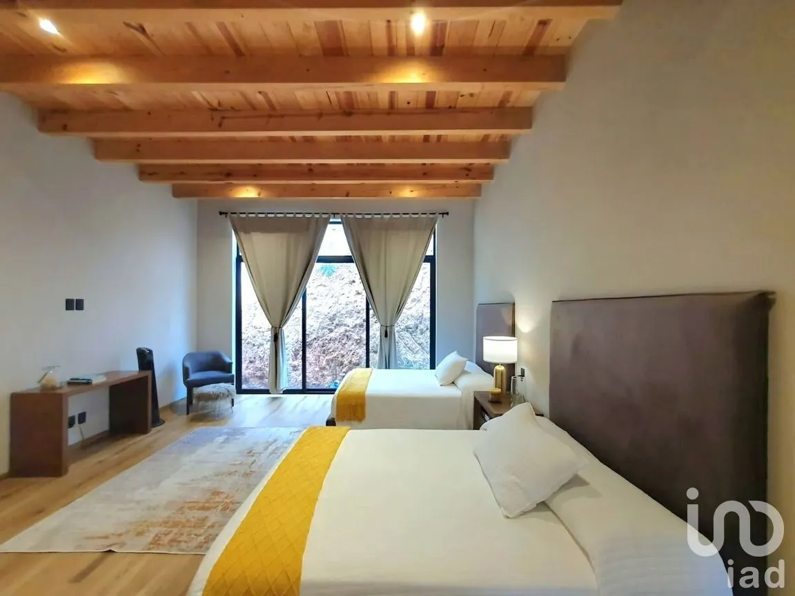 Casa en Venta en Avándaro, Valle de Bravo, Estado De México | NEX-229091 | iad México | Foto 14 de 14