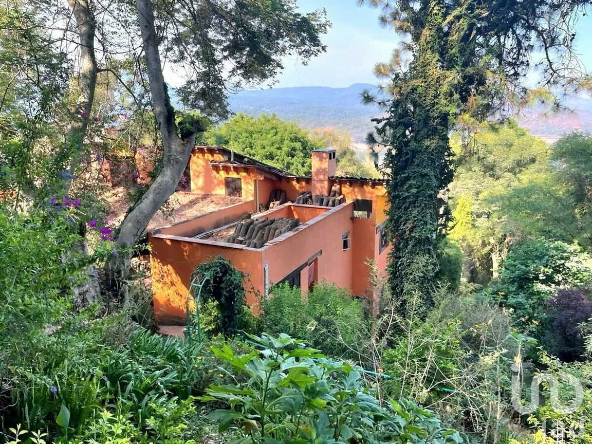 Casa en Venta en Valle de Bravo, Valle de Bravo, Estado De México | NEX-229364 | iad México | Foto 15 de 15