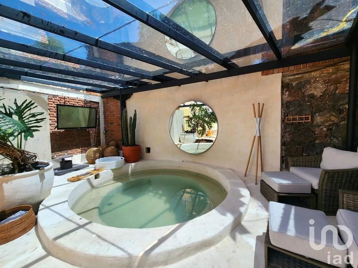 Casa en Venta en Valle de Bravo, Valle de Bravo, Estado De México | NEX-229382 | iad México | Foto 22 de 29