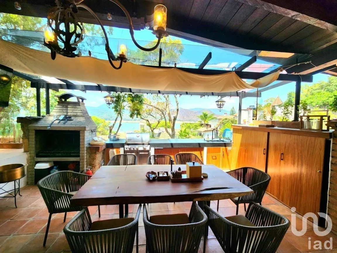 Casa en Venta en Valle de Bravo, Valle de Bravo, Estado De México | NEX-229382 | iad México | Foto 24 de 29