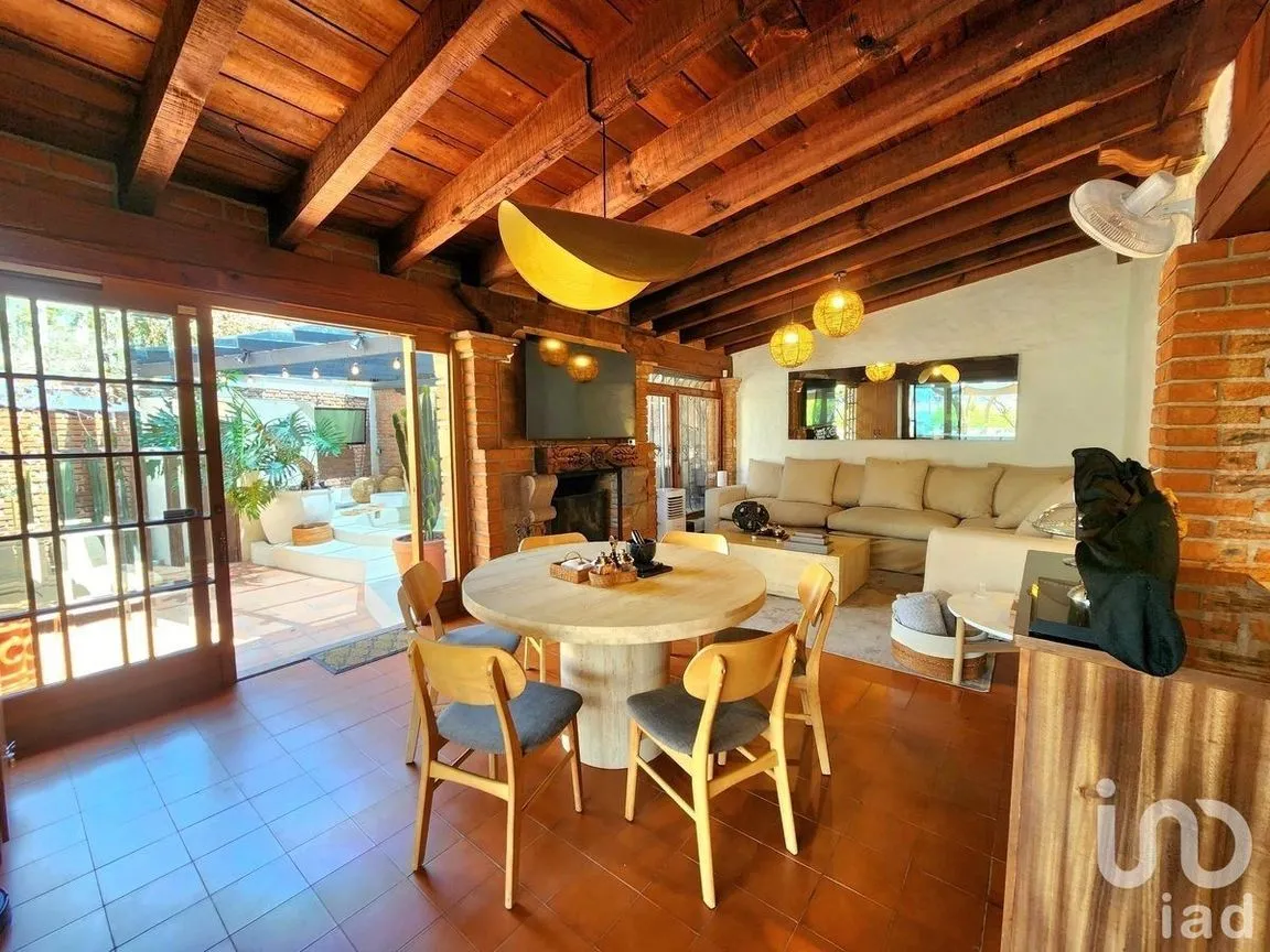 Casa en Venta en Valle de Bravo, Valle de Bravo, Estado De México | NEX-229382 | iad México | Foto 4 de 29