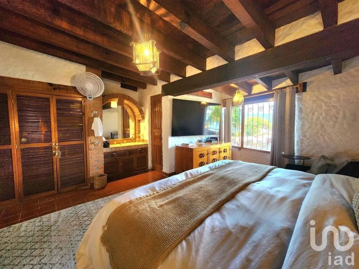 Casa en Venta en Valle de Bravo, Valle de Bravo, Estado De México | NEX-229382 | iad México | Foto 9 de 29