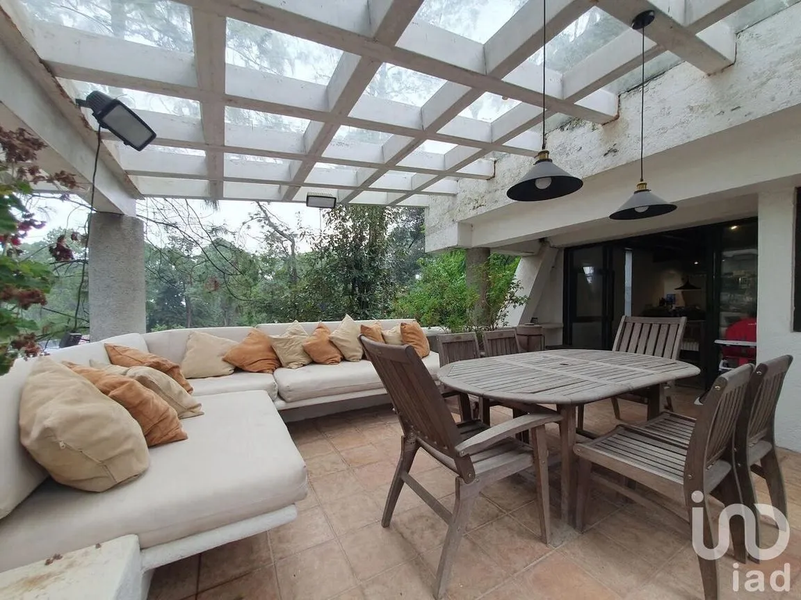 Casa en Renta en Avándaro, Valle de Bravo, Estado De México | NEX-229581 | iad México | Foto 3 de 23