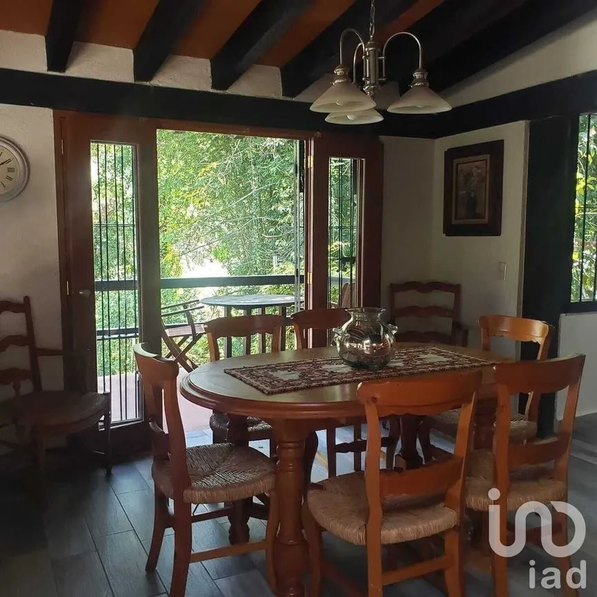 Casa en Renta en Avándaro, Valle de Bravo, Estado De México | NEX-229790 | iad México | Foto 9 de 24