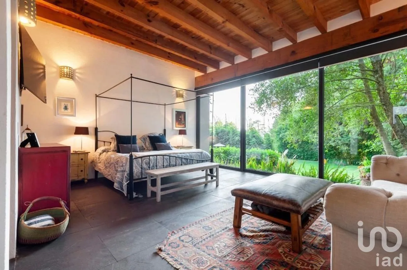 Casa en Venta en San Simón el Alto, Valle de Bravo, Estado De México | NEX-229902 | iad México | Foto 7 de 9