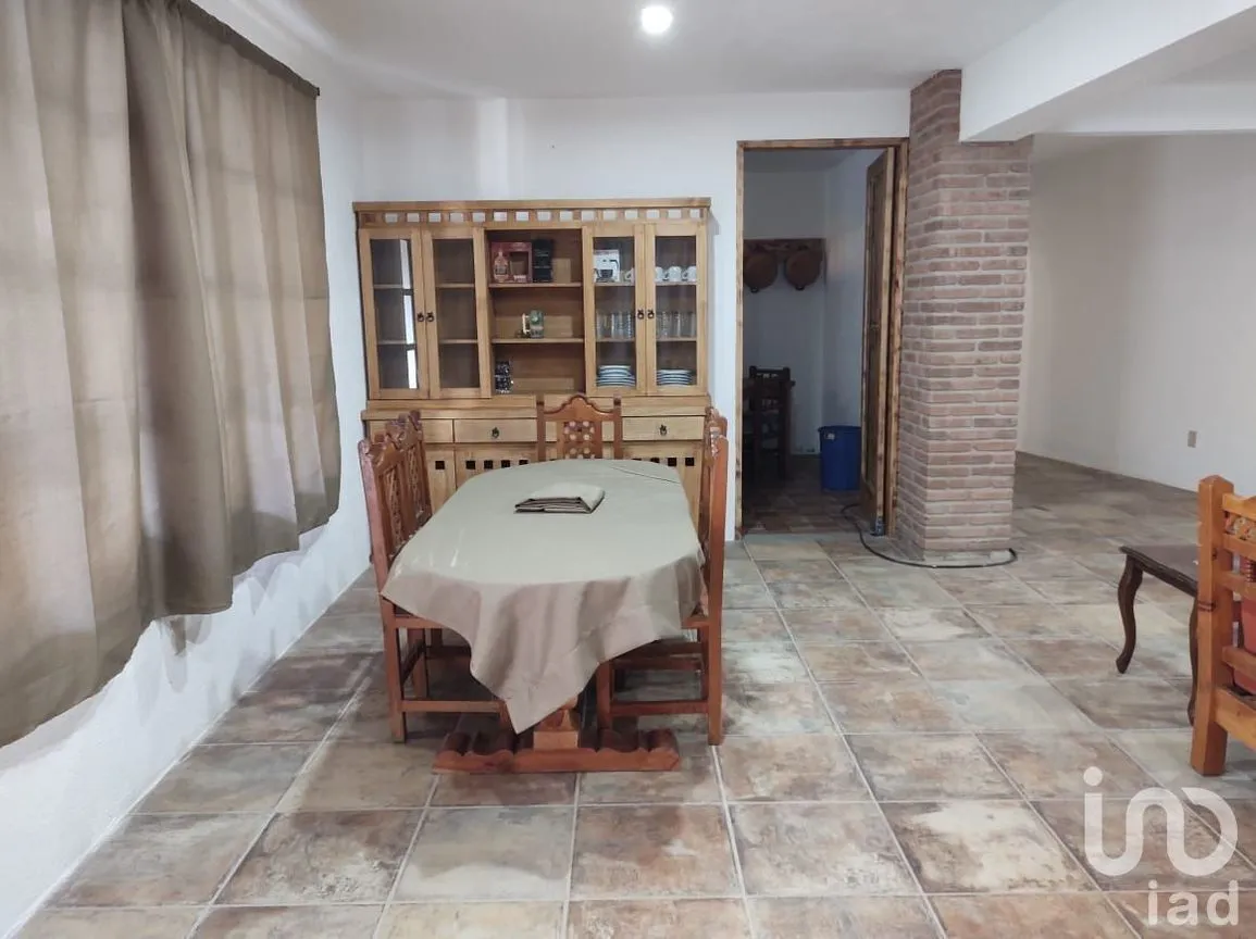 Casa en Renta en San Gaspar, Valle de Bravo, Estado De México | NEX-229930 | iad México | Foto 11 de 12