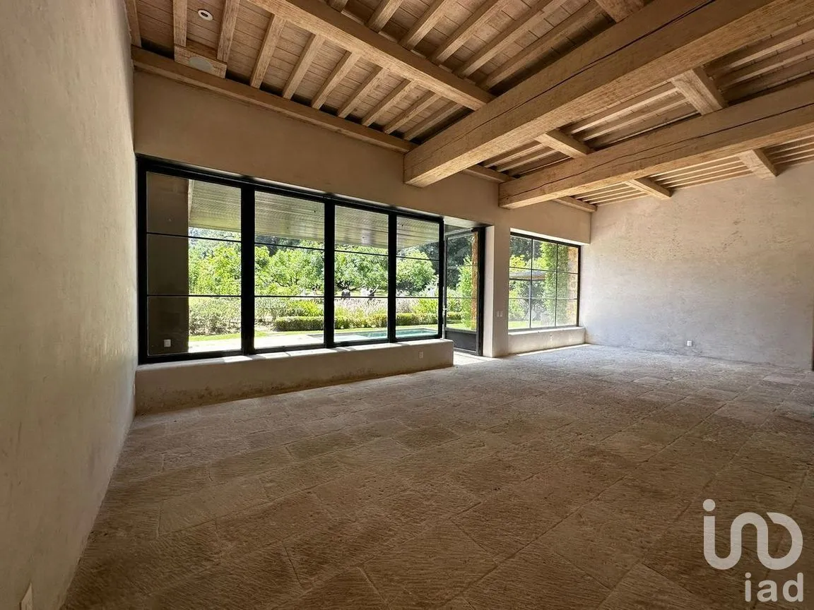 Casa en Venta en Peña Blanca, Valle de Bravo, Estado De México | NEX-230241 | iad México | Foto 8 de 17