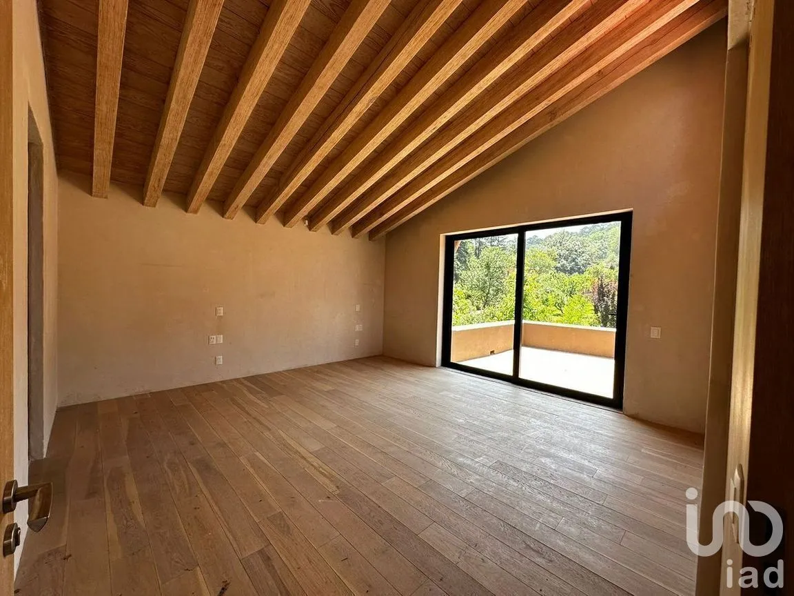 Casa en Venta en Valle de Bravo, Valle de Bravo, Estado De México | NEX-230242 | iad México | Foto 8 de 14