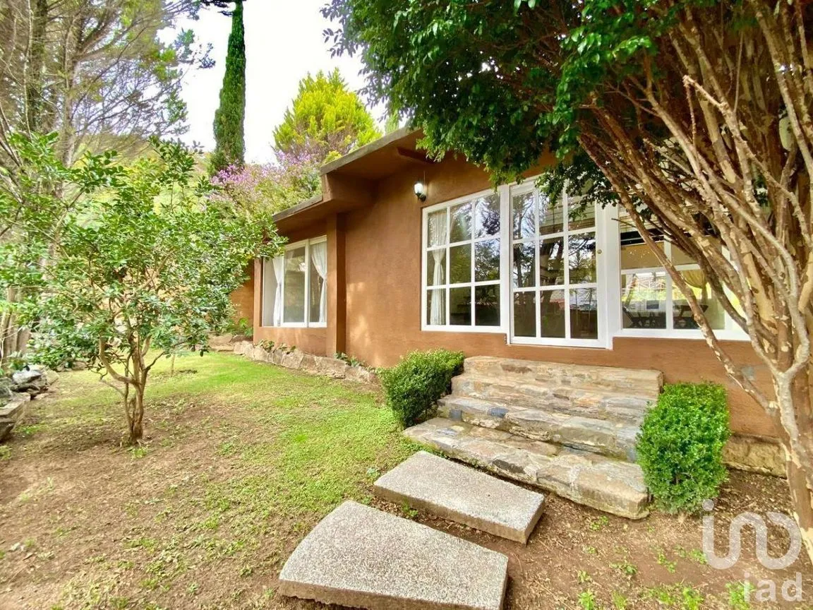 Casa en Renta en San Gaspar, Valle de Bravo, Estado De México | NEX-230250 | iad México | Foto 1 de 20