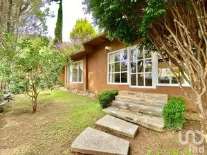 NEX-230250 - Casa en Renta, con 4 recamaras, con 4 baños, con 230 m2 de construcción en San Gaspar, CP 51217, Estado De México.