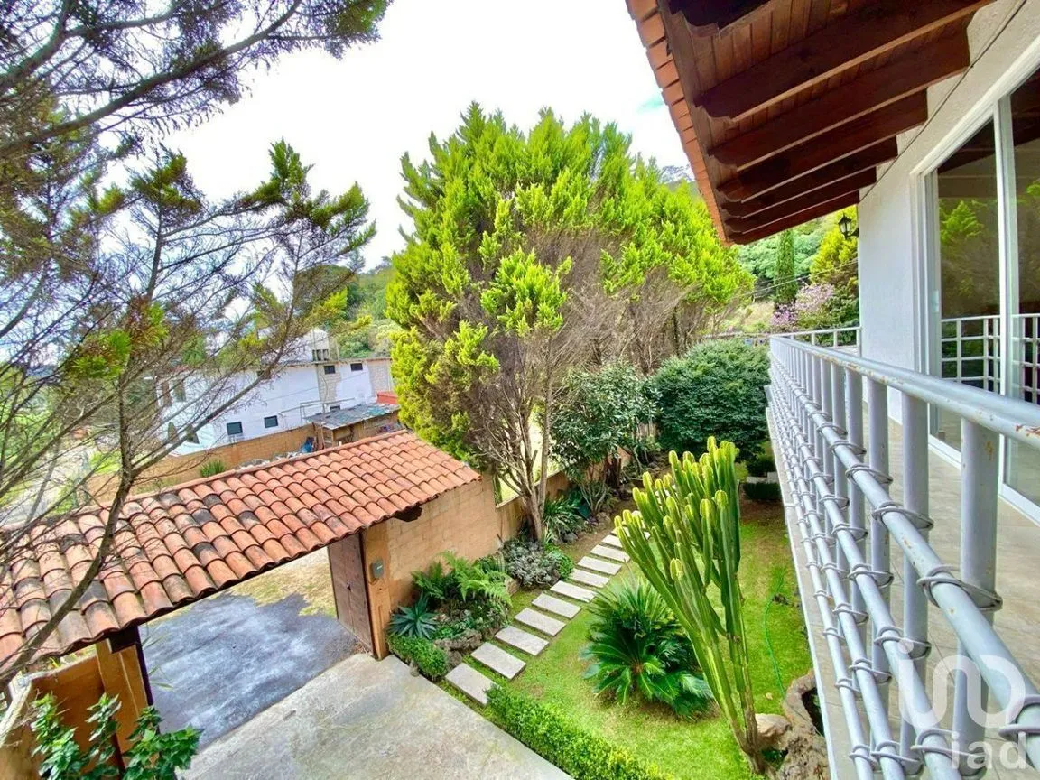 Departamento en Renta en San Gaspar, Valle de Bravo, Estado De México | NEX-230251 | iad México | Foto 8 de 10