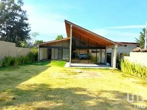 NEX-230261 - Casa en Renta, con 3 recamaras, con 2 baños en Cerro Gordo, CP 51239, Estado De México.