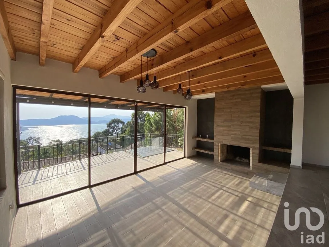Casa en Renta en Monte Alto, Valle de Bravo, Estado De México | NEX-230312 | iad México | Foto 3 de 23