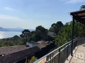 NEX-230312 - Casa en Renta, con 5 recamaras, con 4 baños, con 300 m2 de construcción en Monte Alto, CP 51229, Estado De México.