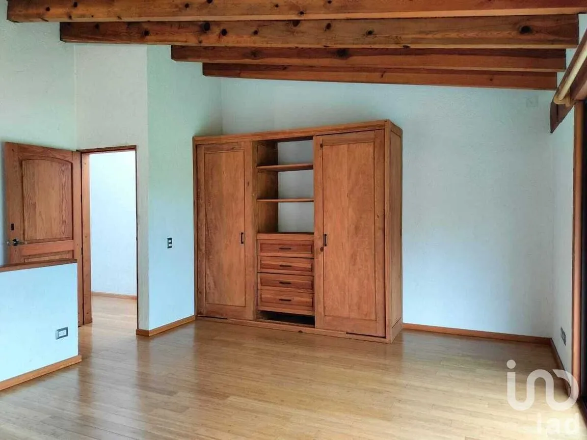 Casa en Renta en Avándaro, Valle de Bravo, Estado De México | NEX-231055 | iad México | Foto 17 de 21