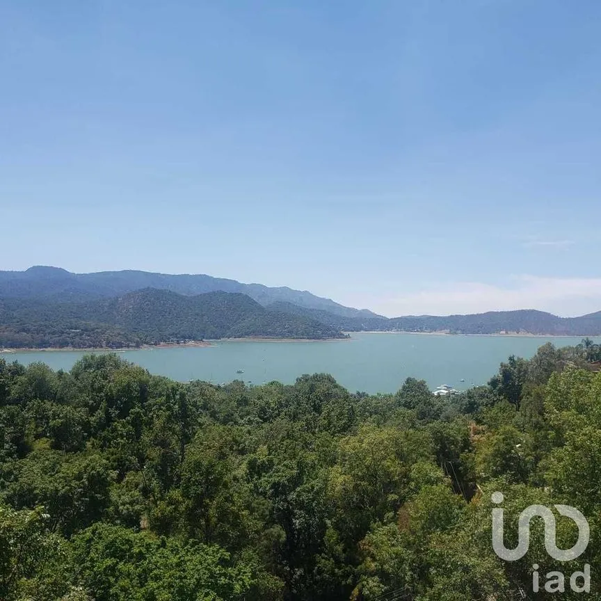 Terreno en Venta en Valle de Bravo, Valle de Bravo, Estado De México | NEX-231512 | iad México | Foto 1 de 11