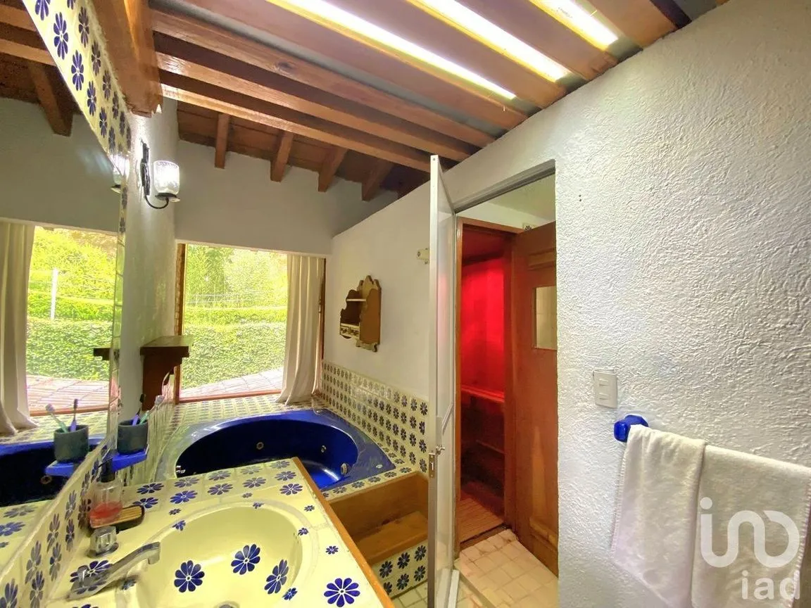 Casa en Renta en Avándaro, Valle de Bravo, Estado De México | NEX-231540 | iad México | Foto 16 de 20