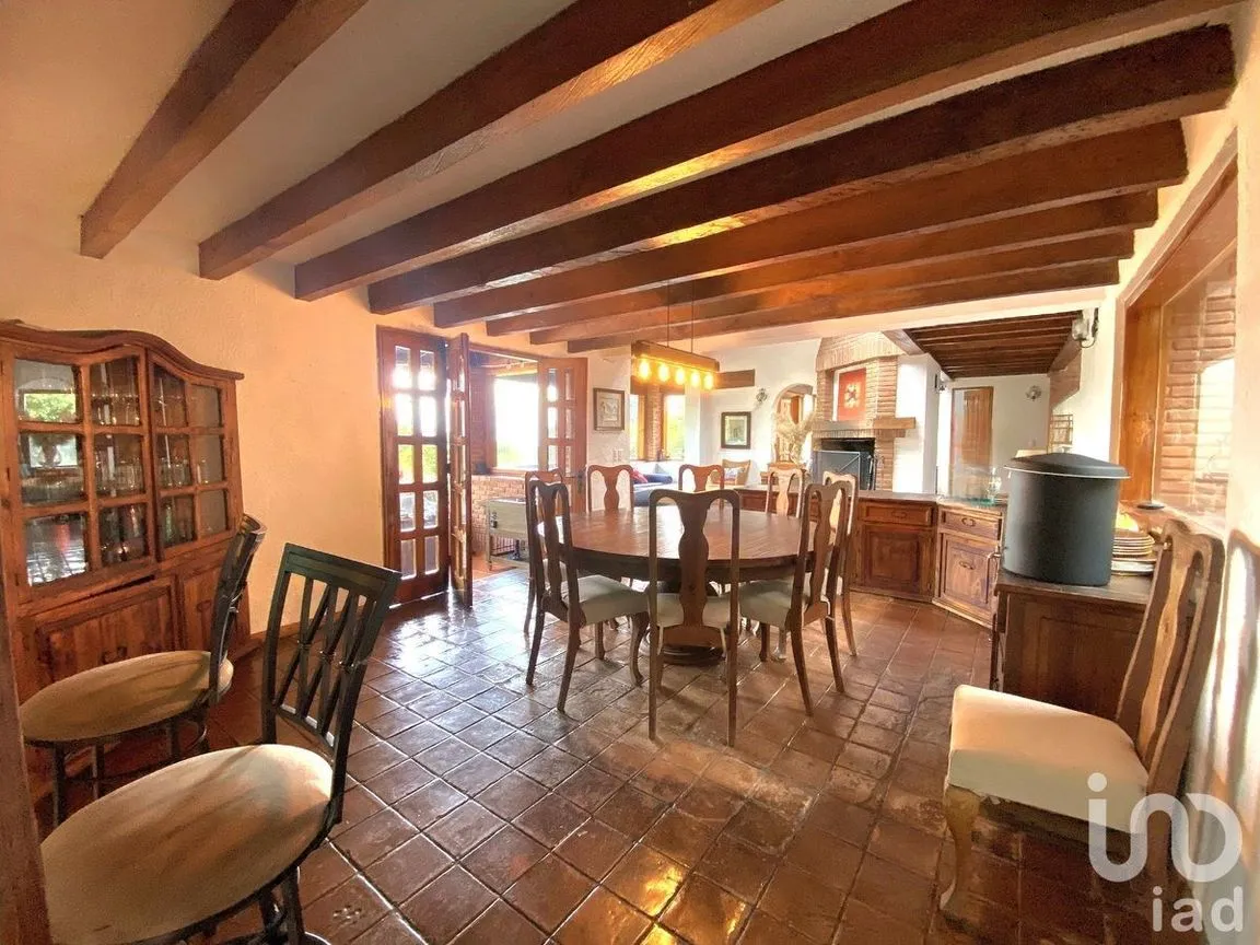 Casa en Renta en Avándaro, Valle de Bravo, Estado De México | NEX-231540 | iad México | Foto 6 de 20